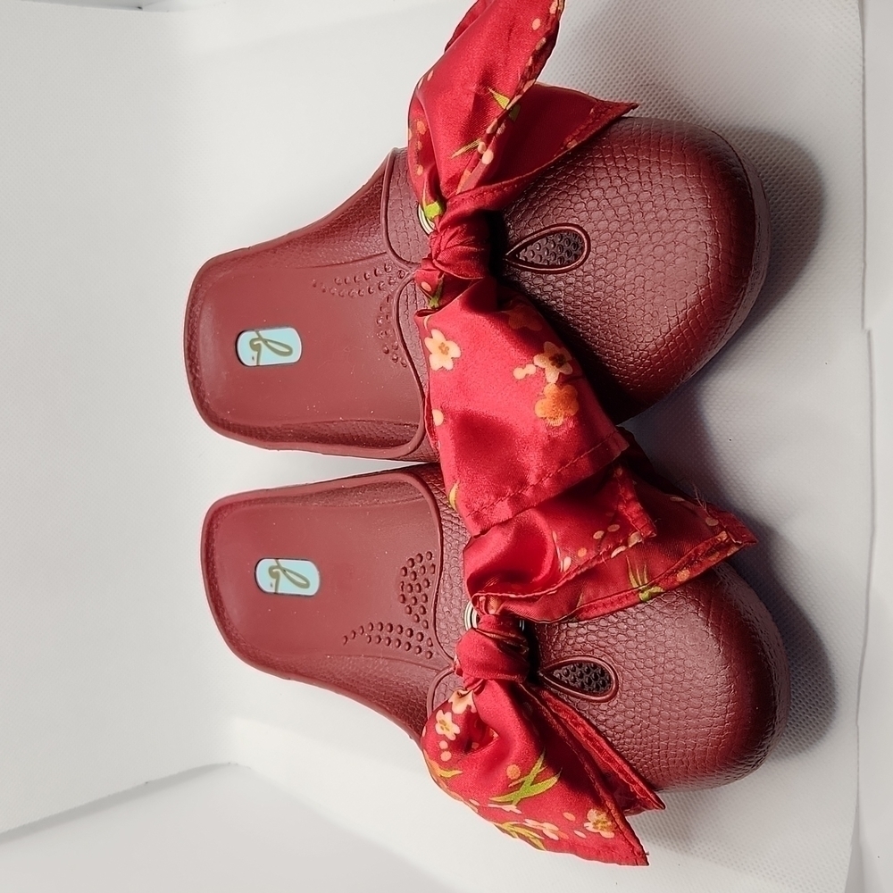 OKA b. Red Floral Print Ribbon Slip-on Mules Size M - Picture 2 of 8